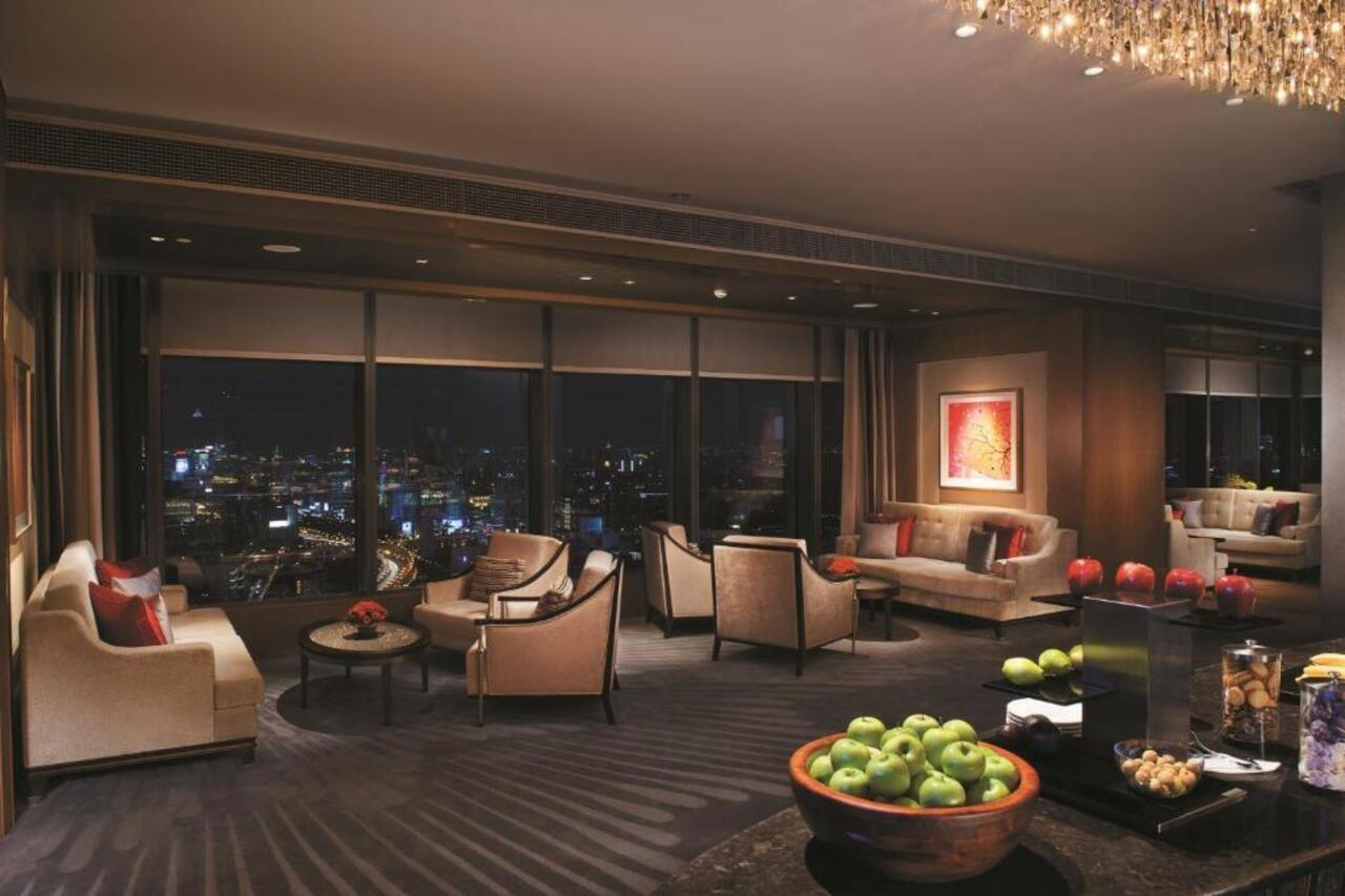 Jing An Shangri-La, Шанхай Экстерьер фото