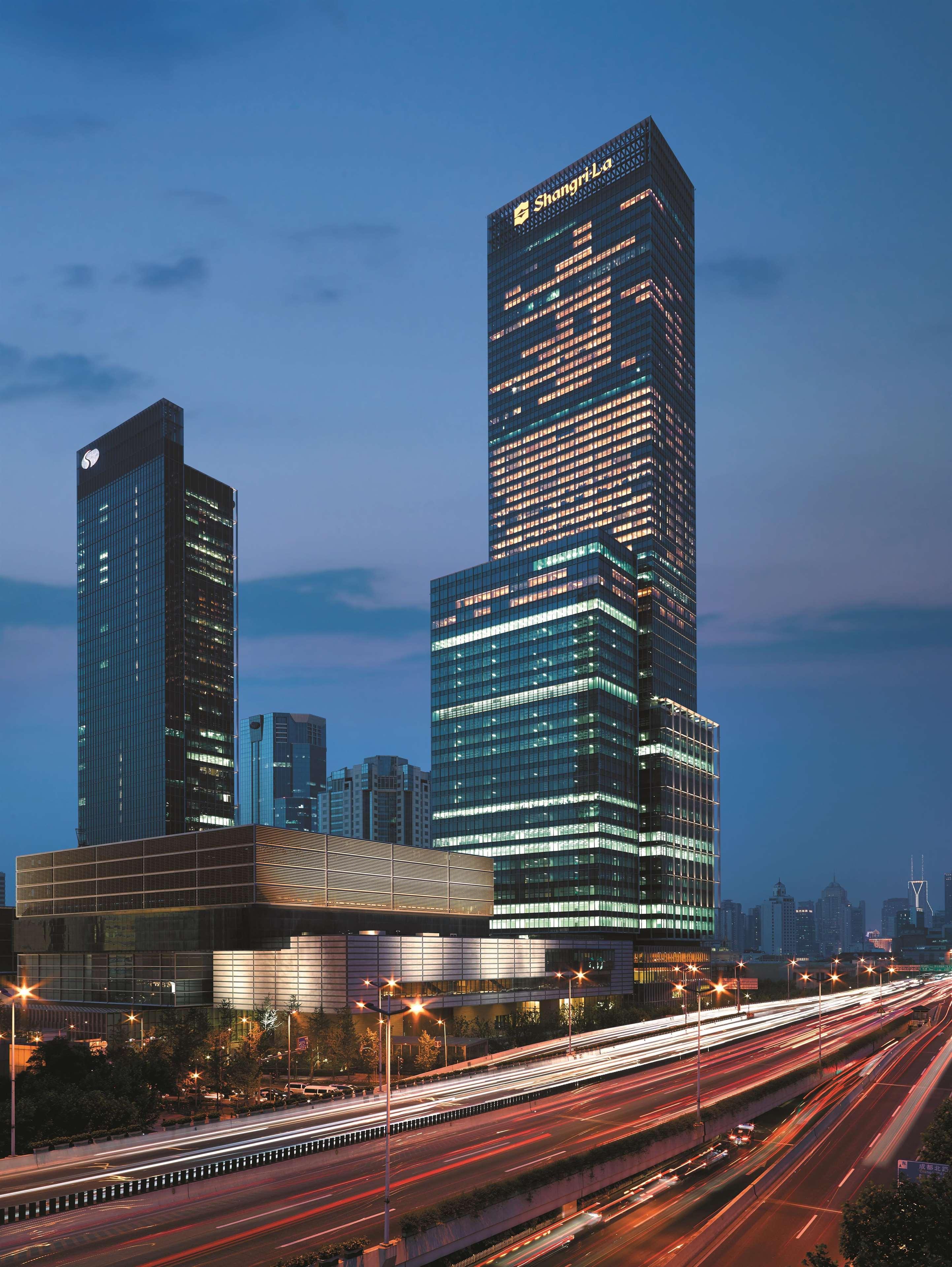 Jing An Shangri-La, Шанхай Экстерьер фото